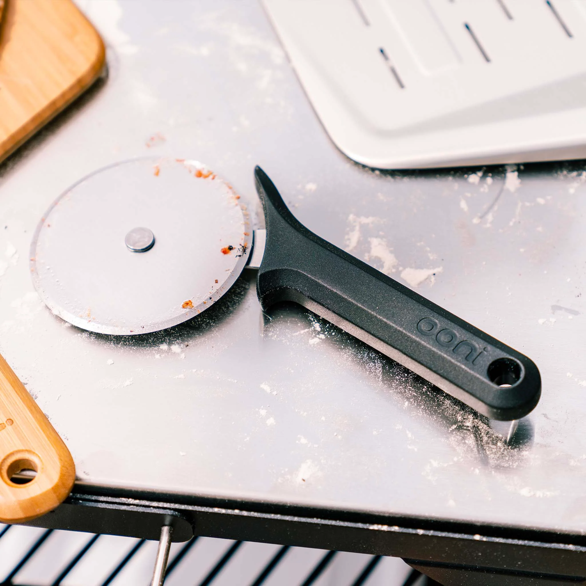 Ooni Professional Pizza Cutter Wheel - Ø4.4″ - Image 4